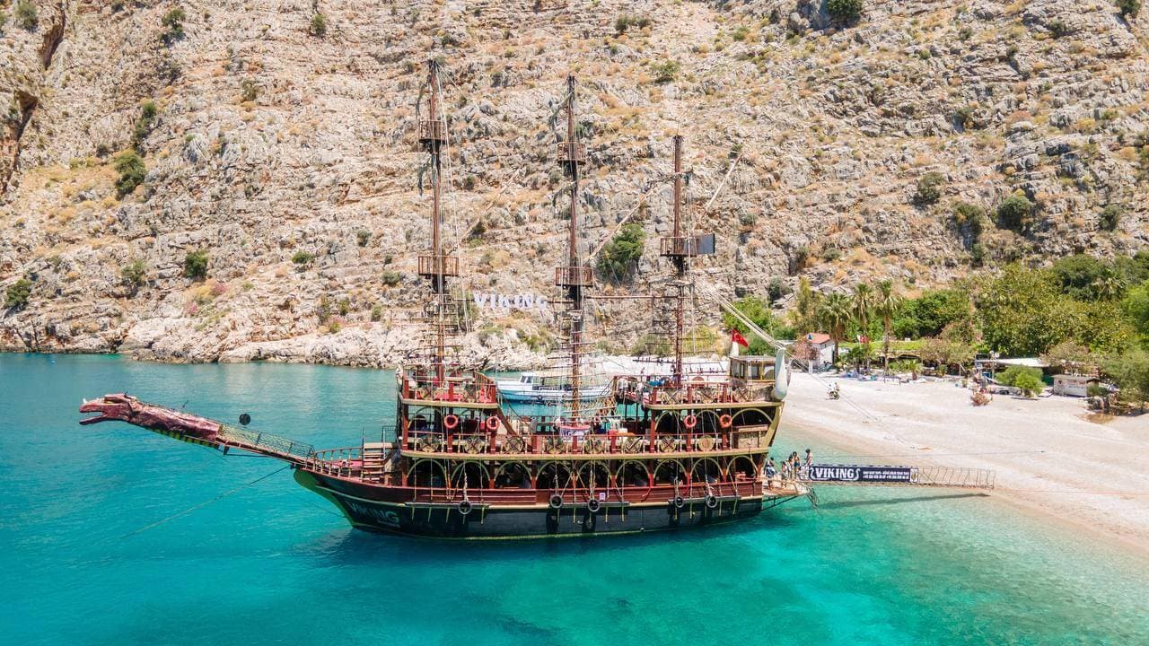 Пиратская морская прогулка на корабле «VIKING» в Фетхие и Олюденизе
