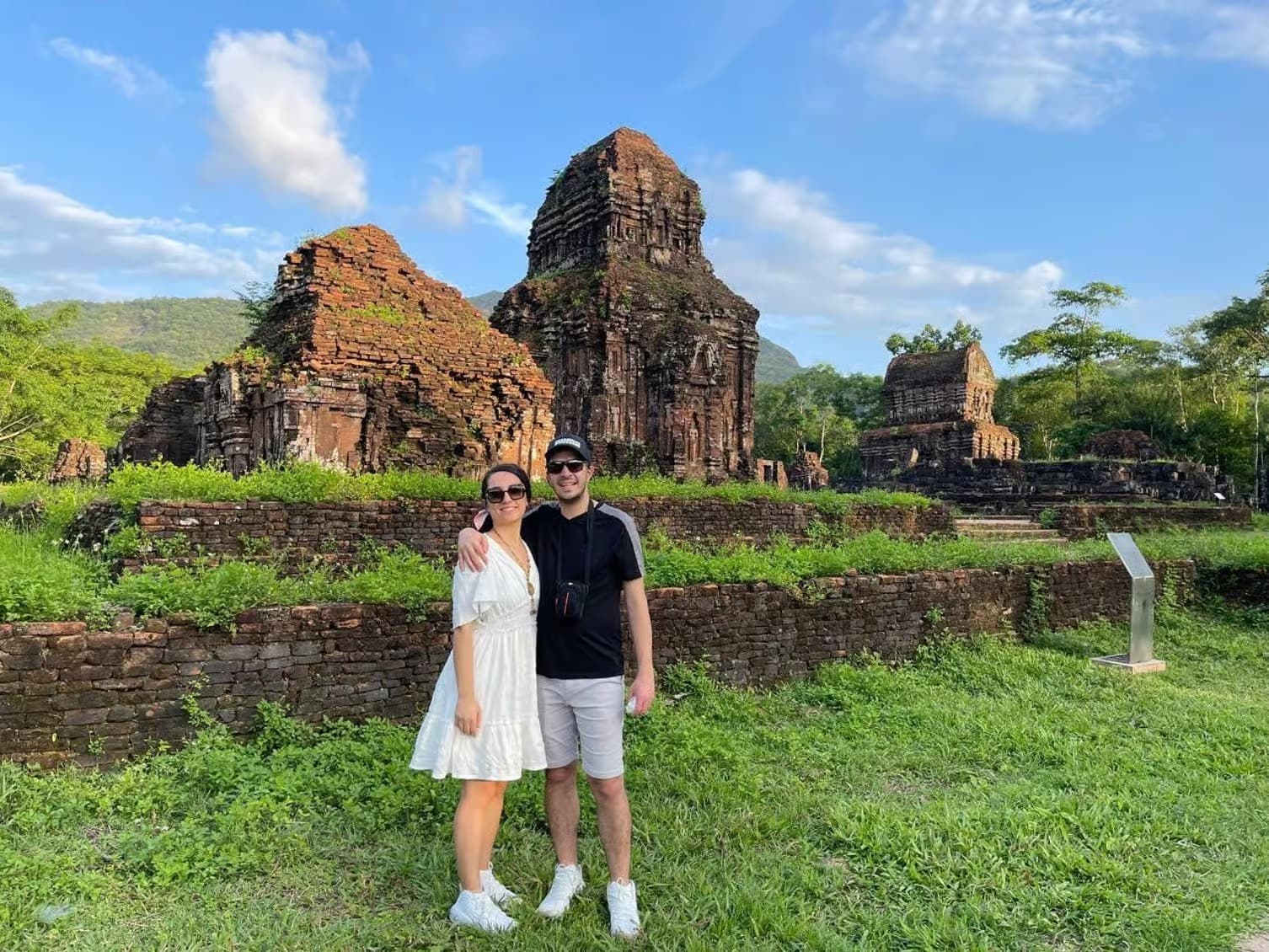 AB DA NANG: „MY SON HOLYLAND & REISPAPIERHERSTELLUNG“ – DELUXE-TOUR